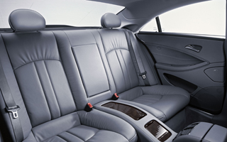 CLS�N���X����
