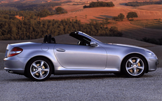 SLK�N���X��