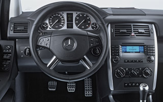B�N���X����