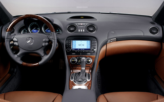 SL�N���X����