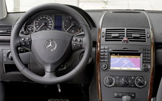 A�N���X5�h�A����