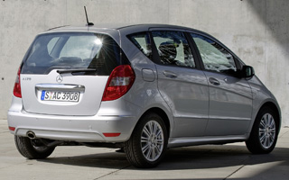 A�N���X5�h�A��