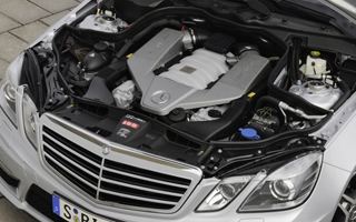 E63AMG�G���W��